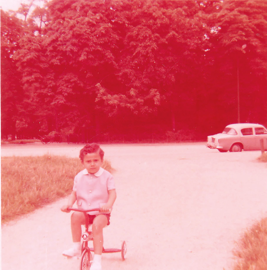 Beckham, Gaultier, Louboutin σε ηλικία 2 ετών, αποκλειστικά στη Vogue, αυτή την Κυριακή με την Καθημερινή-1