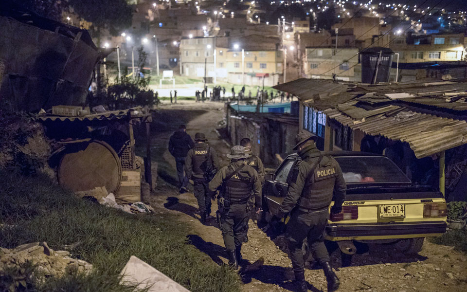 κολομβία-λείψανα-26-ανθρώπων-βρέθηκαν-σ-561310891