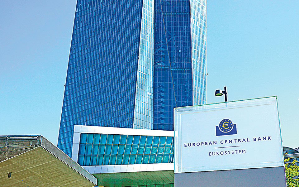 η-εκτ-έμεινε-θεατής-στη-μάχη-της-αγοράς-561281509