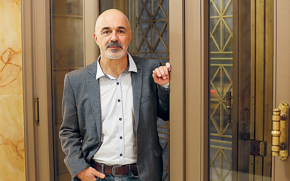 στ-λιβαθινός-στην-κ-δεν-μπαίνω-σε-δ-561281008