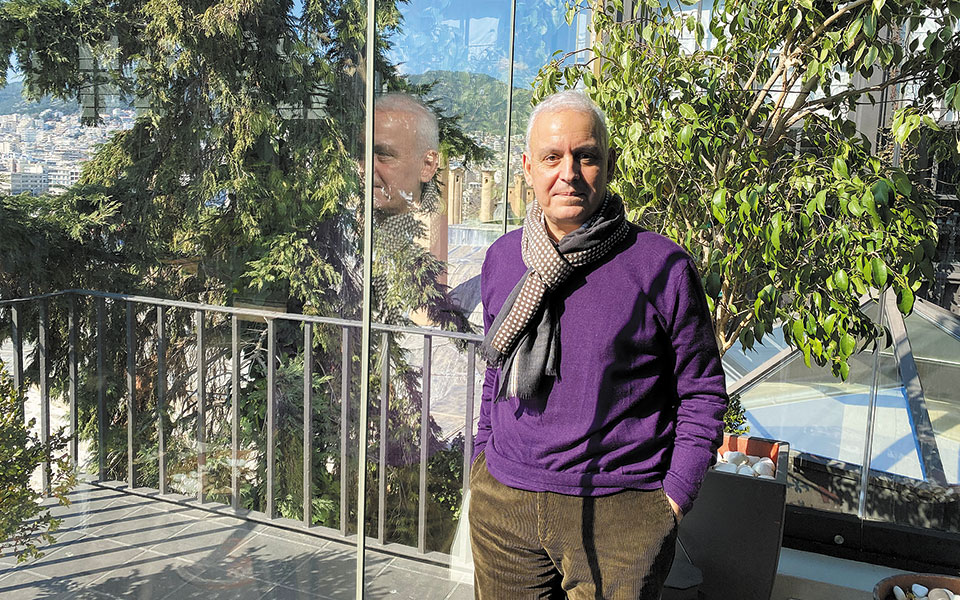 Ενας ανανήψας αφηγείται: η ζωή μετά την τεράστια περιπέτεια της COVID-19-1