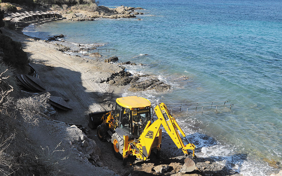 παγώνουν-οι-κατεδαφίσεις-σε-αιγιαλ-561283666