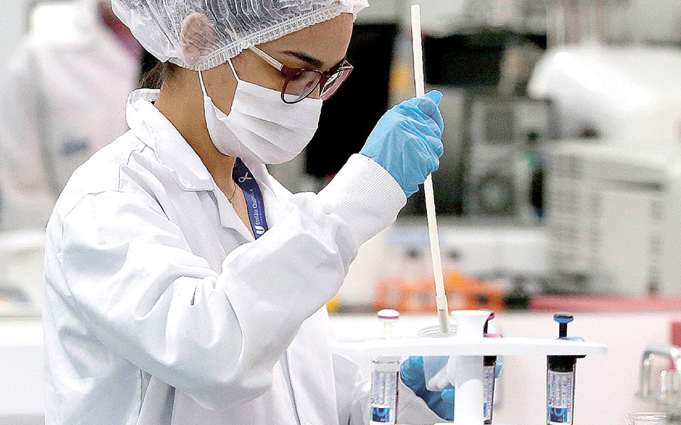 η-ε-ε-ξεκινάει-την-αξιολόγηση-του-sputnik-v-561284812