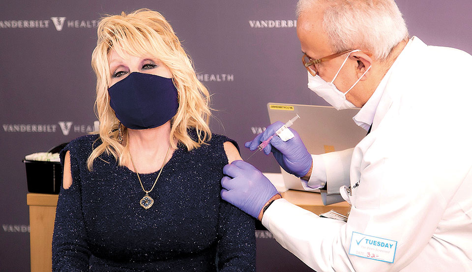 Ντόλι Πάρτον: Από το «Jolene» στο «Vaccine»-1