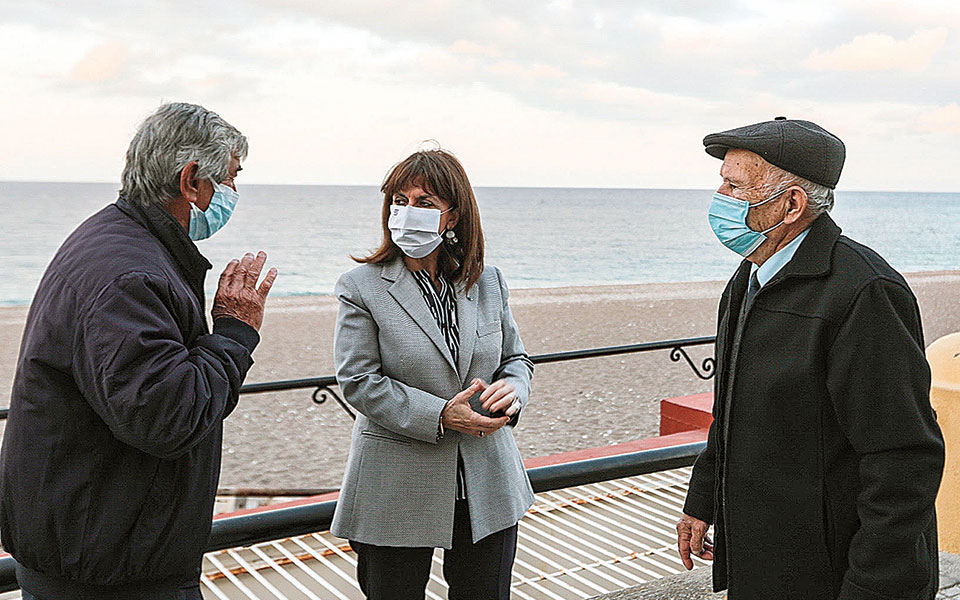 η-πτδ-επισκέφθηκε-τη-ρόδο-για-την-73η-επέ-561289582