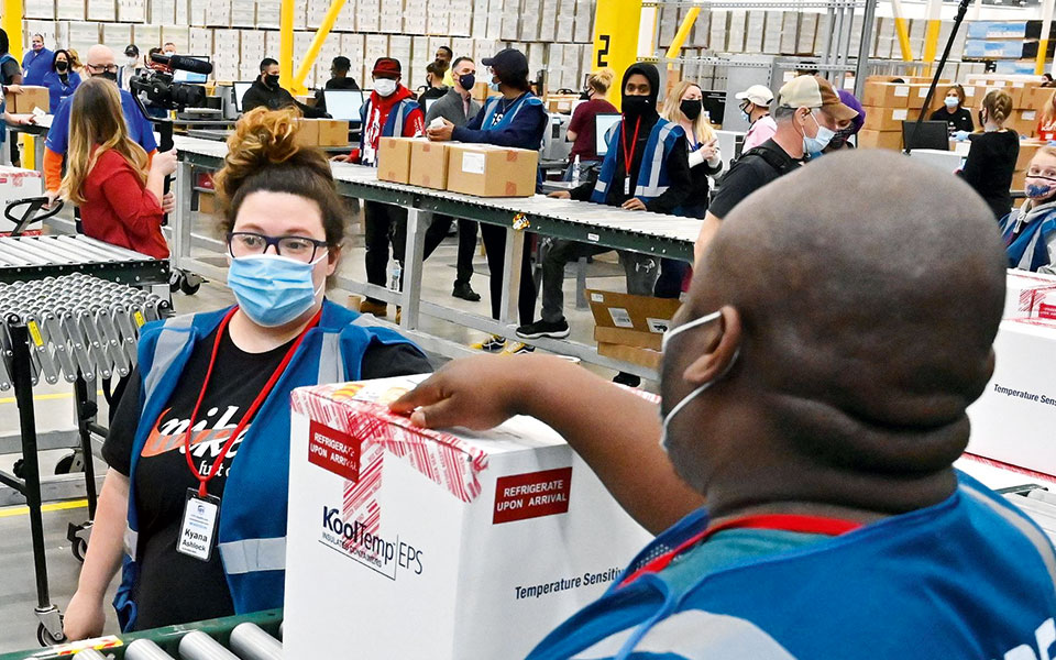 ένταση-μεταξύ-ε-ε-βρετανίας-για-τα-εμ-561291601