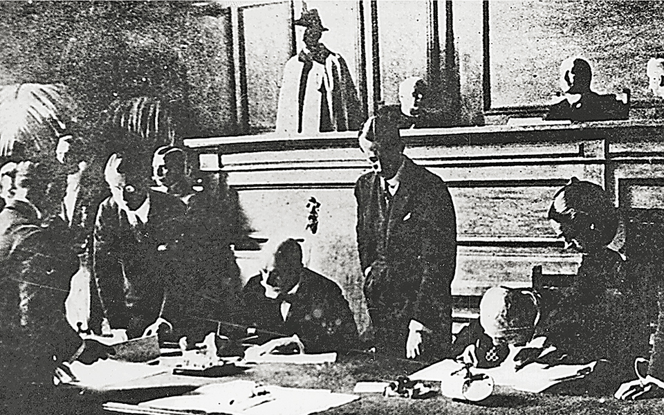 η-οικουμενική-σημασία-της-μικρασιατι-561294199