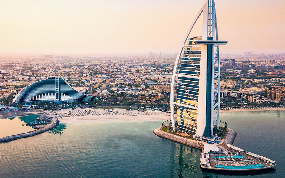 ηνωμένα-αραβικά-εμιράτα-η-νέα-μέκκα-τ-561293407