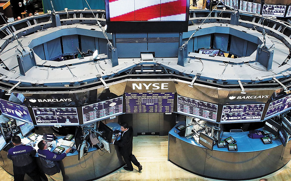 περιορισμένη-πτώση-στις-ευρωπαϊκές-α-561295549