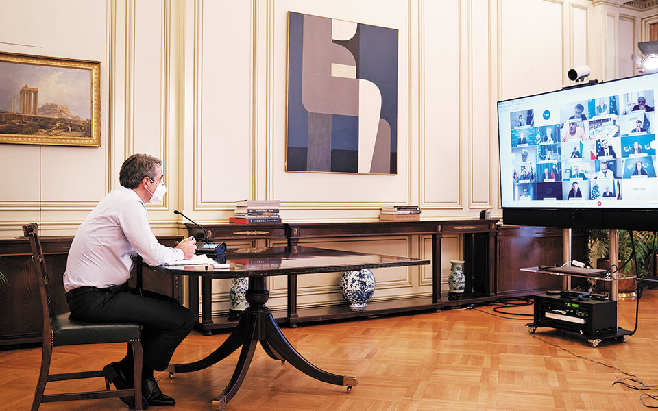 πόλωση-διαρκείας-με-συριζα-για-την-κυβ-561295711