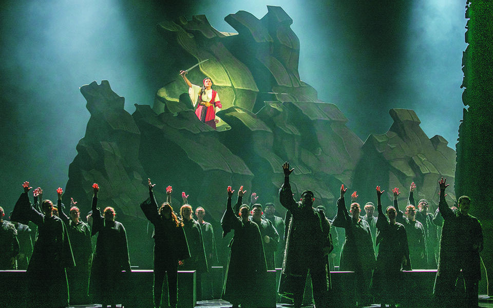 η-επανάσταση-της-λυρικής-561300490