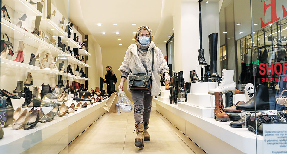 Ένας χρόνος «ακορντεόν» στο λιανεμπόριο-1