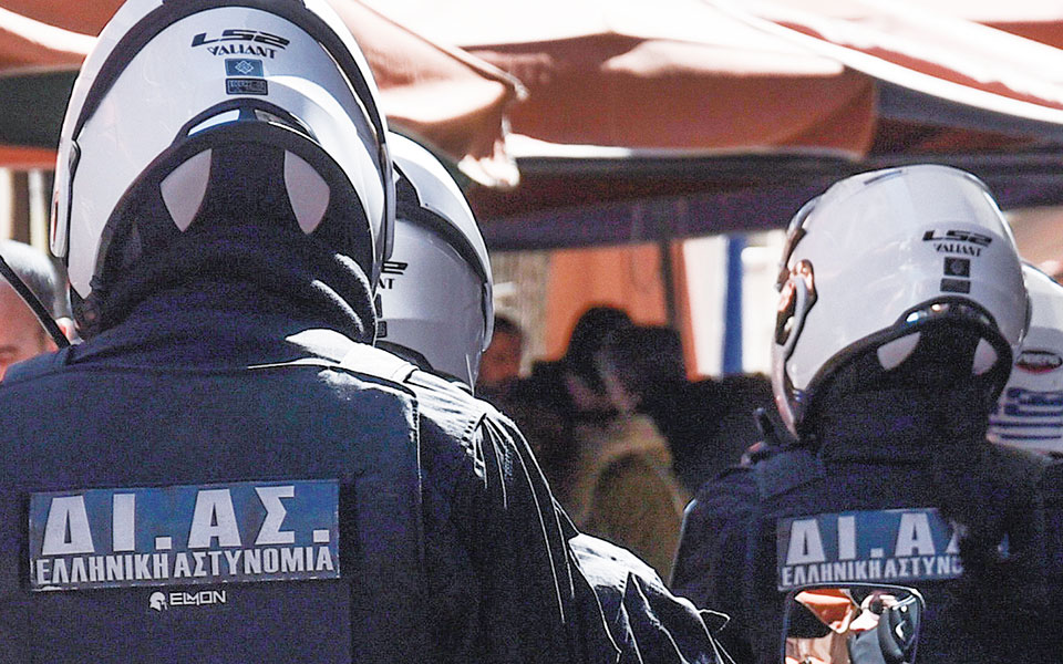 ν-σμύρνη-ελέγχονται-άλλοι-εννέα-αστυν-561298462