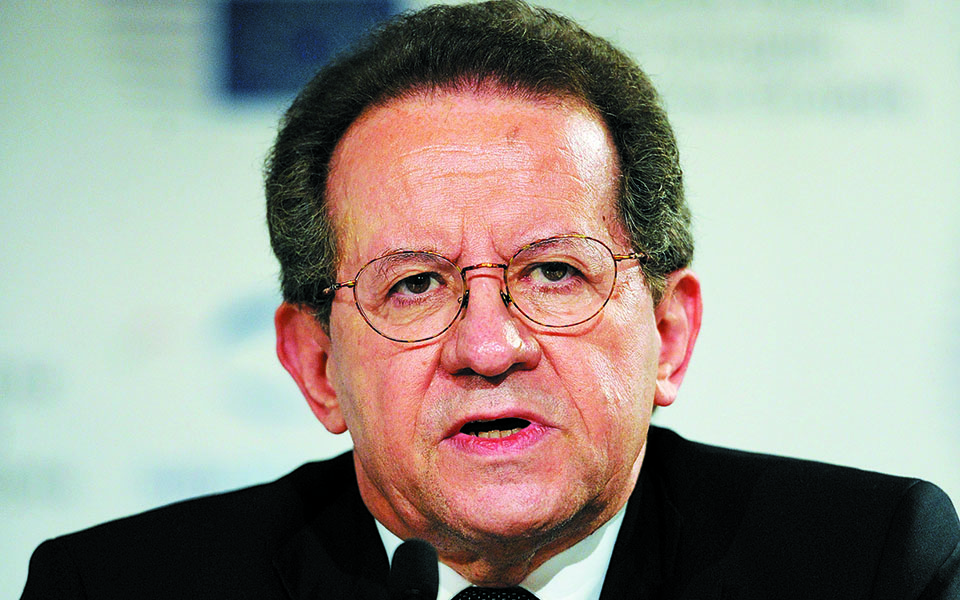 Η Αμερική τρέχει, η Ευρώπη μένει πίσω-2