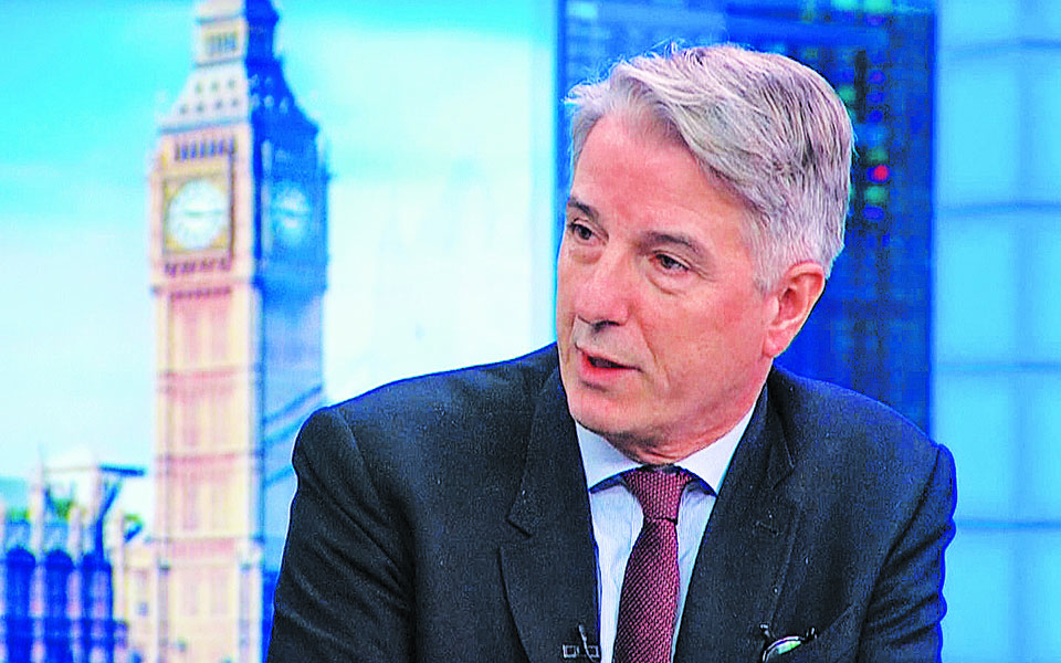 Η Αμερική τρέχει, η Ευρώπη μένει πίσω-3