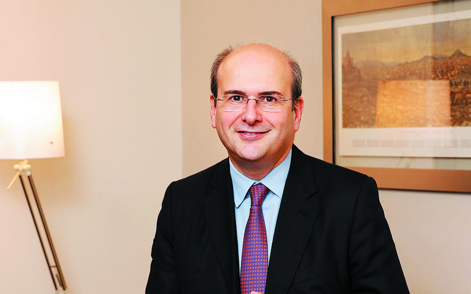 κωστής-χατζηδάκης-στην-κ-eκδοση-συντ-561300895