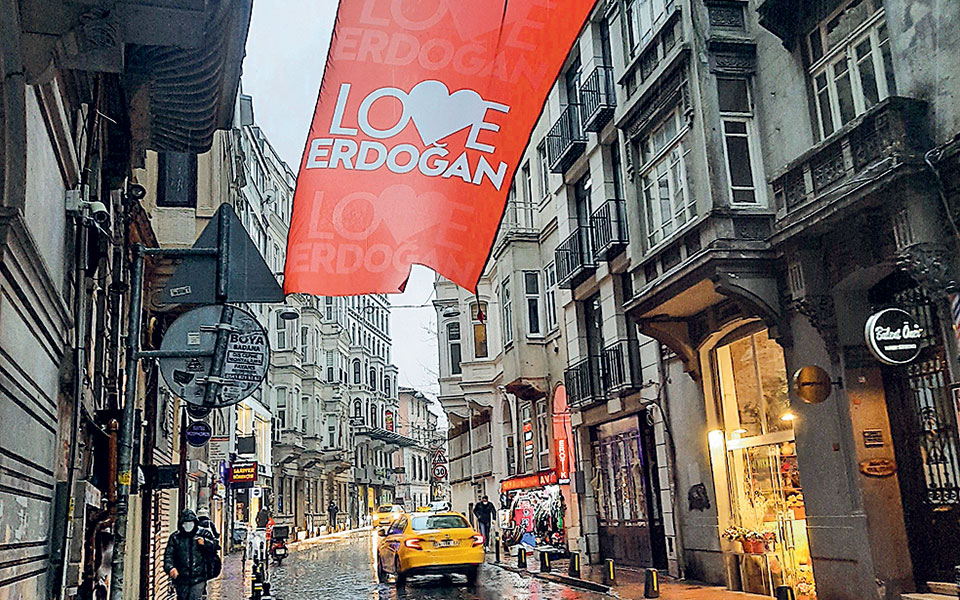 νέοι-τριγμοί-στην-τουρκική-οικονομία-561303739