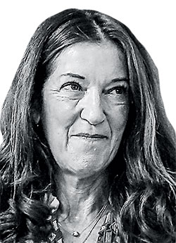 Β. Χίσλοπ: Η Ελλάδα σε 100 χρόνια-1