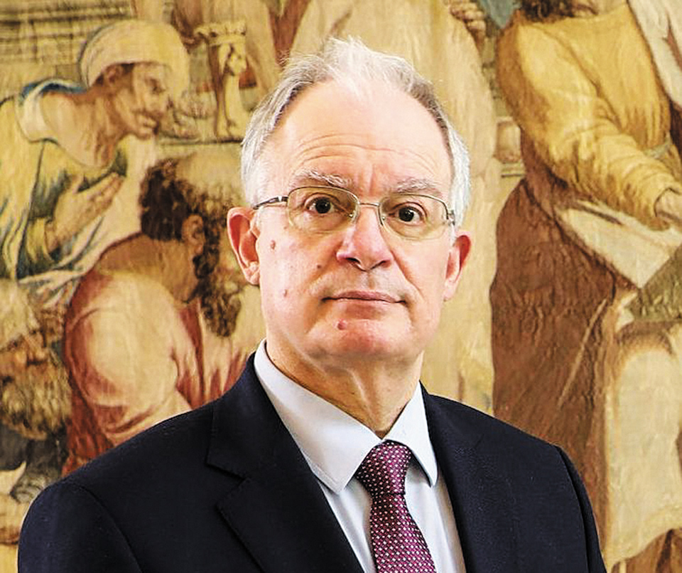 Μια ταπισερί εμπνέει τους βουλευτές για φιλοσοφική διάθεση και σέλφι-1