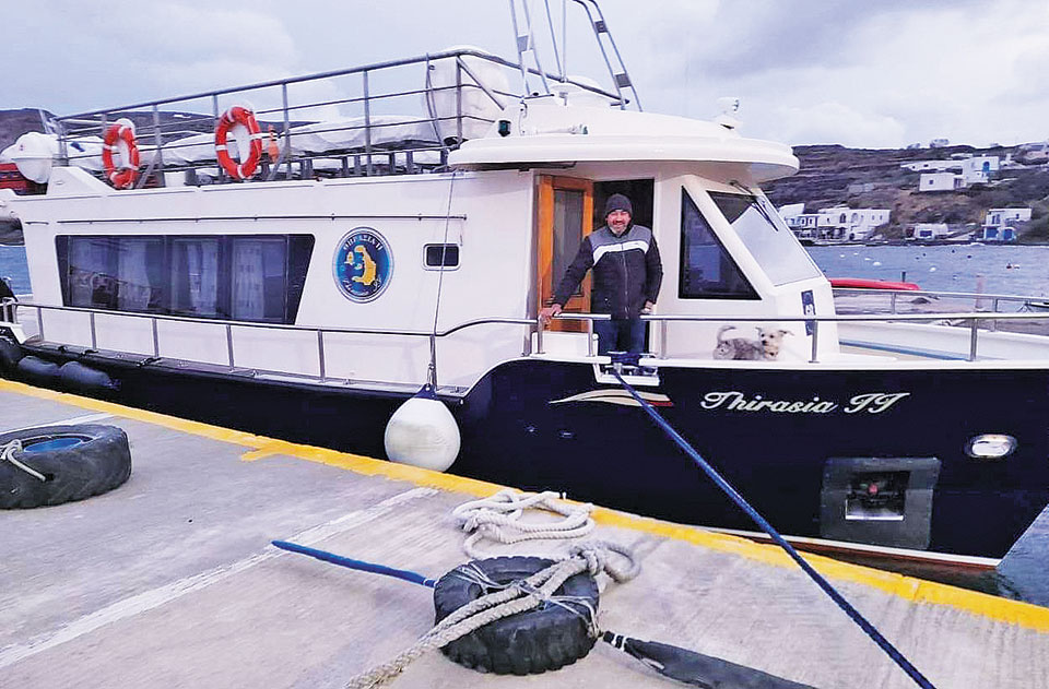 Η μικρούλα Θηρασιά εμβολιάστηκε πρώτη από όλες τις Κυκλάδες-1