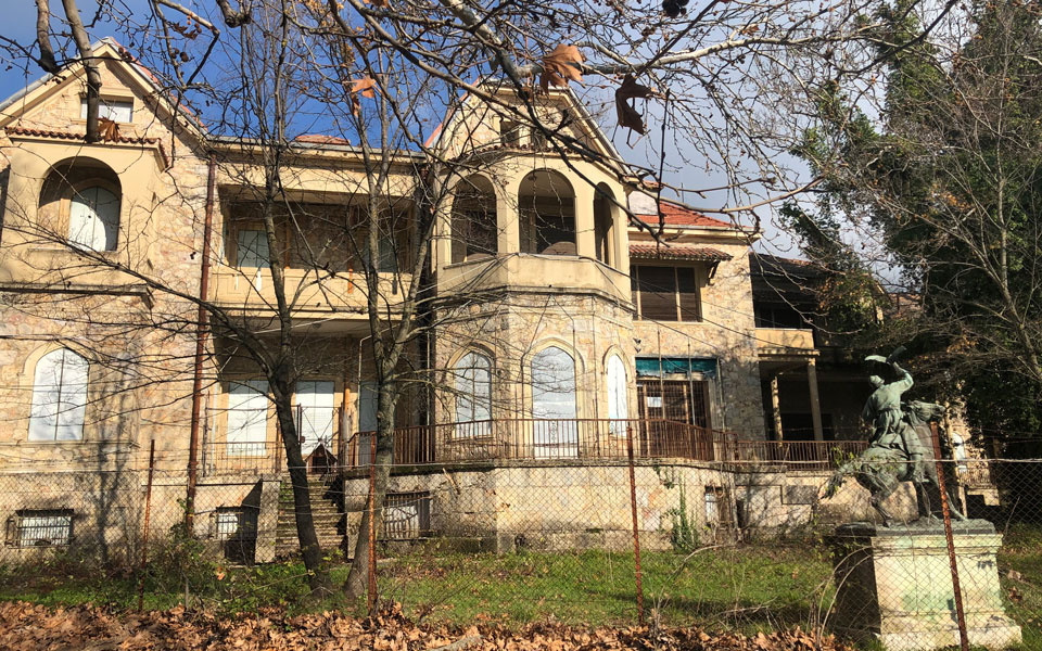 «Πράσινο φως» στην οριστική μελέτη αποκατάστασης του ανακτόρου στο Τατόι-1