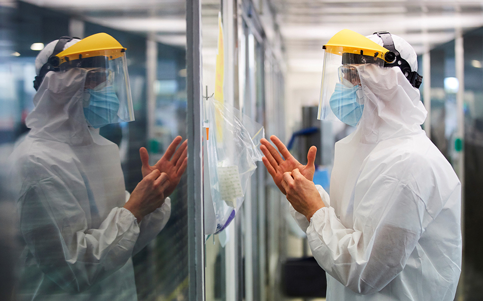 κορωνοϊός-2-570-νέα-κρούσματα-51-θάνατοι-561292624