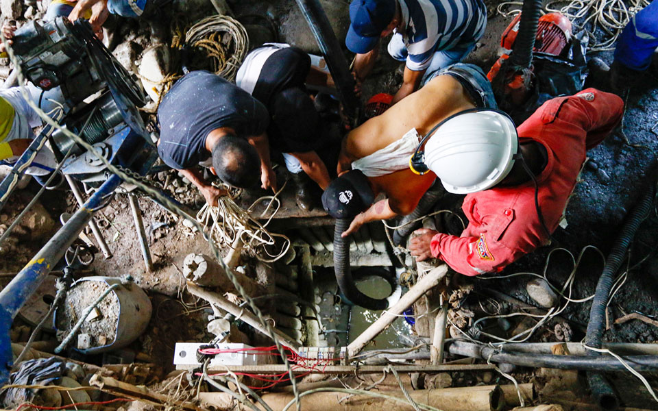 κολομβία-αγώνας-δρόμου-για-να-σωθούν-11-561310822