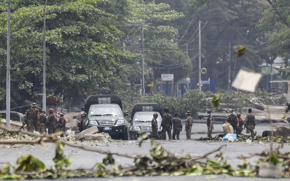 μιανμάρ-πάνω-από-500-νεκροί-μετά-το-πραξι-561311161