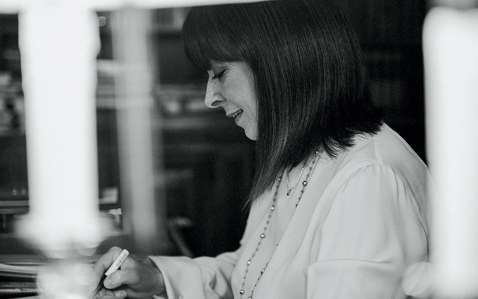 Η Πρώτη Πολίτης-1