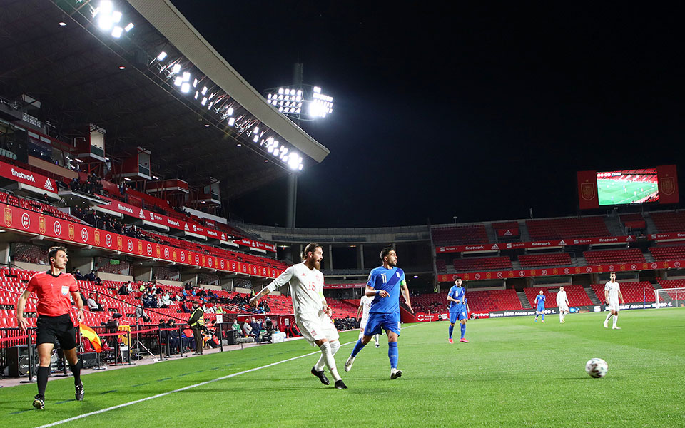 με-το-φτου-ξελευθερία-δεν-πας-πουθεν-561308659