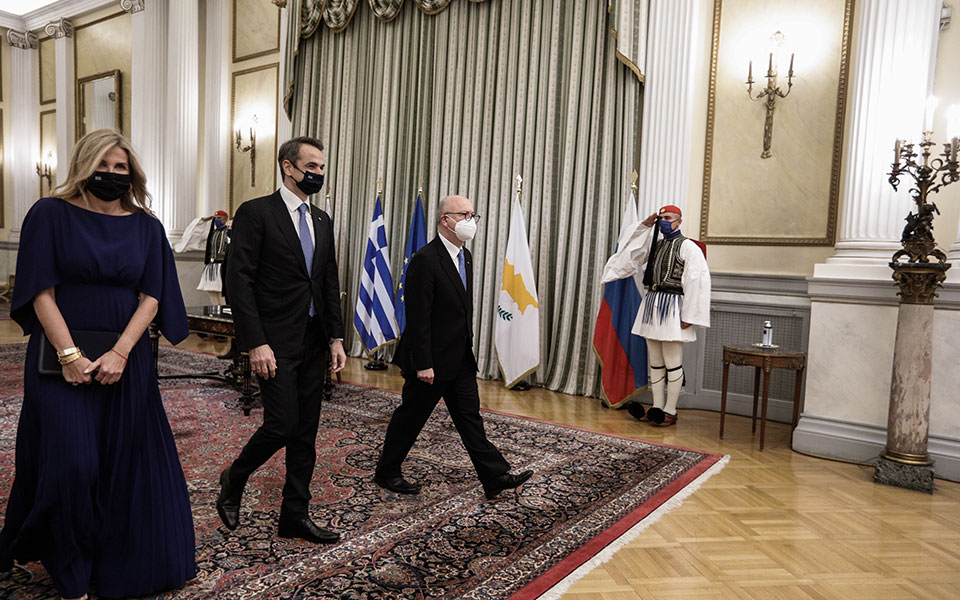 Λαμπρός εορτασμός, ισχυρά μηνύματα-7