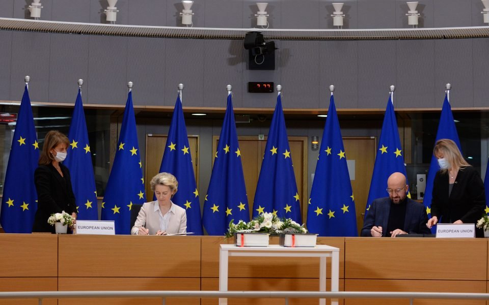 εε-ζωτικής-σημασίας-η-βελτίωση-της-παρ-561307636