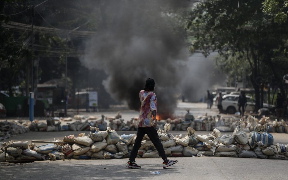 μιανμάρ-πάνω-από-90-νεκροί-το-σάββατο-στ-561309334
