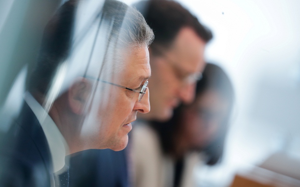 γερμανία-σκληρό-λόκνταουν-δύο-εβδομά-561309478