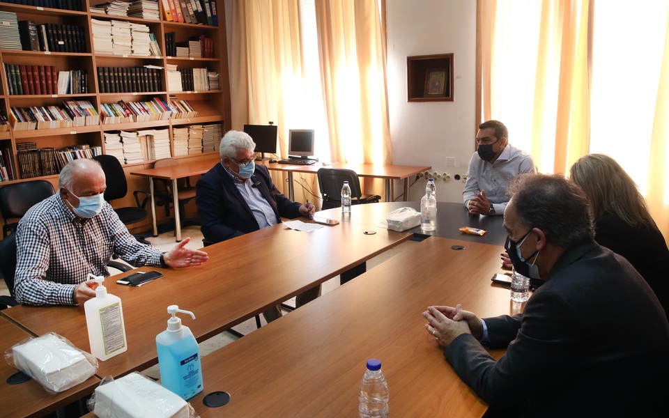 αλ-τσίπρας-χωρίς-σχέδιο-η-επίταξη-ιατρ-561302938