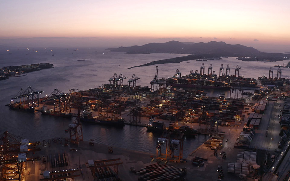 Το 1ο Ιδιωτικό Δίκτυο Κινητής στην Ελλάδα οδηγεί τον Εμπορικό Λιμένα Πειραιά στο μέλλον-1