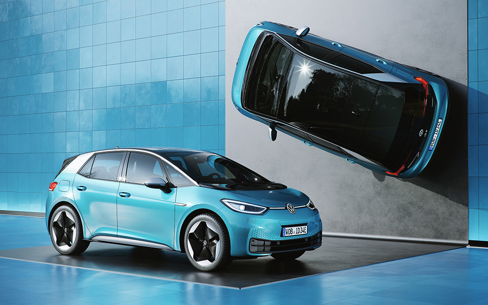 h-volkswagen-επενδύει-στην-ηλεκτροκίνηση-και-κε-561299404
