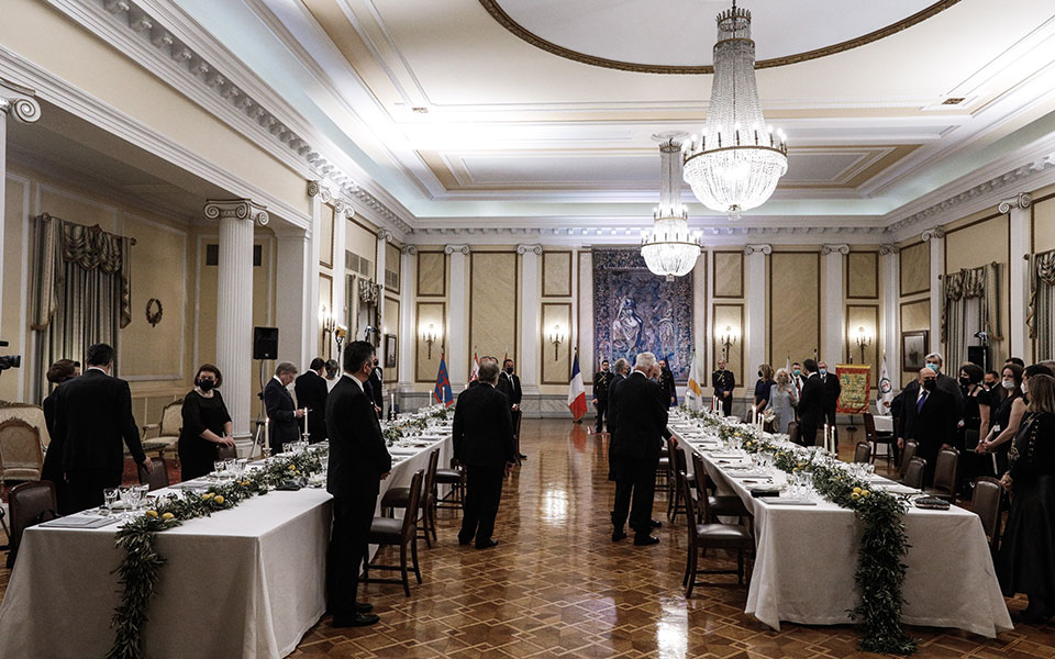 Λαμπρός εορτασμός, ισχυρά μηνύματα-2