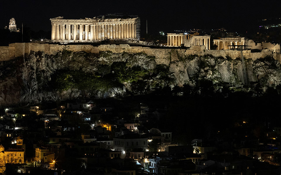 Μήνας- κλειδί ο Απρίλιος για την πορεία της πανδημίας-1