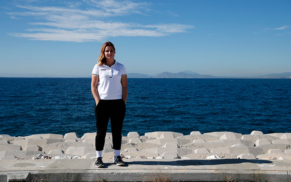 γυναίκα-η-πρωταθλήτρια-πέντε-ολυμπ-561288178