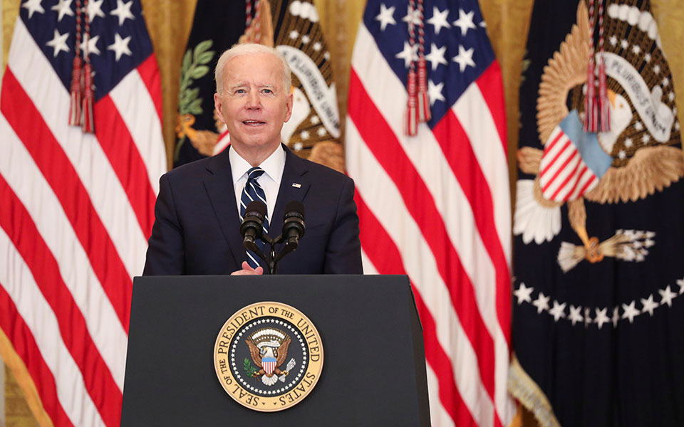 μπάιντεν-απόλυτη-προτεραιότητα-η-αντ-561307618