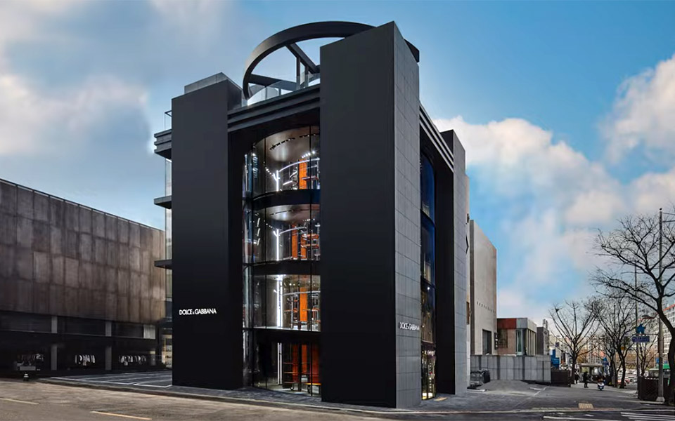 έτοιμη-η-μπουτίκ-dolce-gabbana-στη-σεούλ-561291307