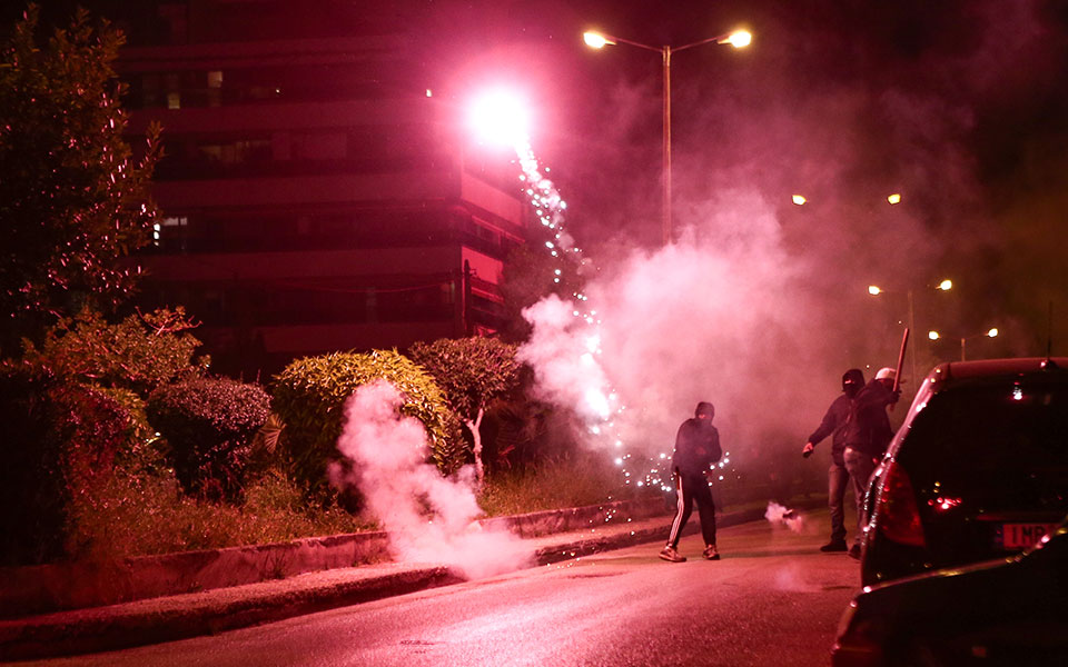 συνασπισμός-χούλιγκανς-στα-επεισό-561291274