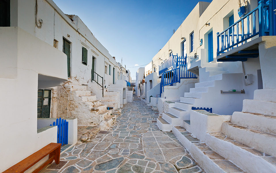 Ο Guardian επιλέγει 10 διαμάντια του ελληνικού τουρισμού-3