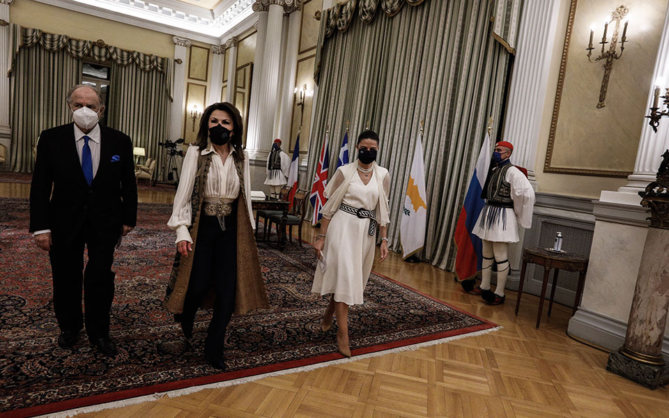 Λαμπρός εορτασμός, ισχυρά μηνύματα-8