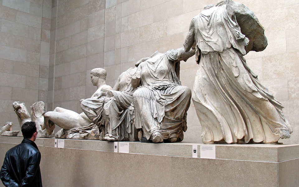 la-repubblica-ελλάδα-και-βρετανία-κοντά-σε-συμφω-561293245