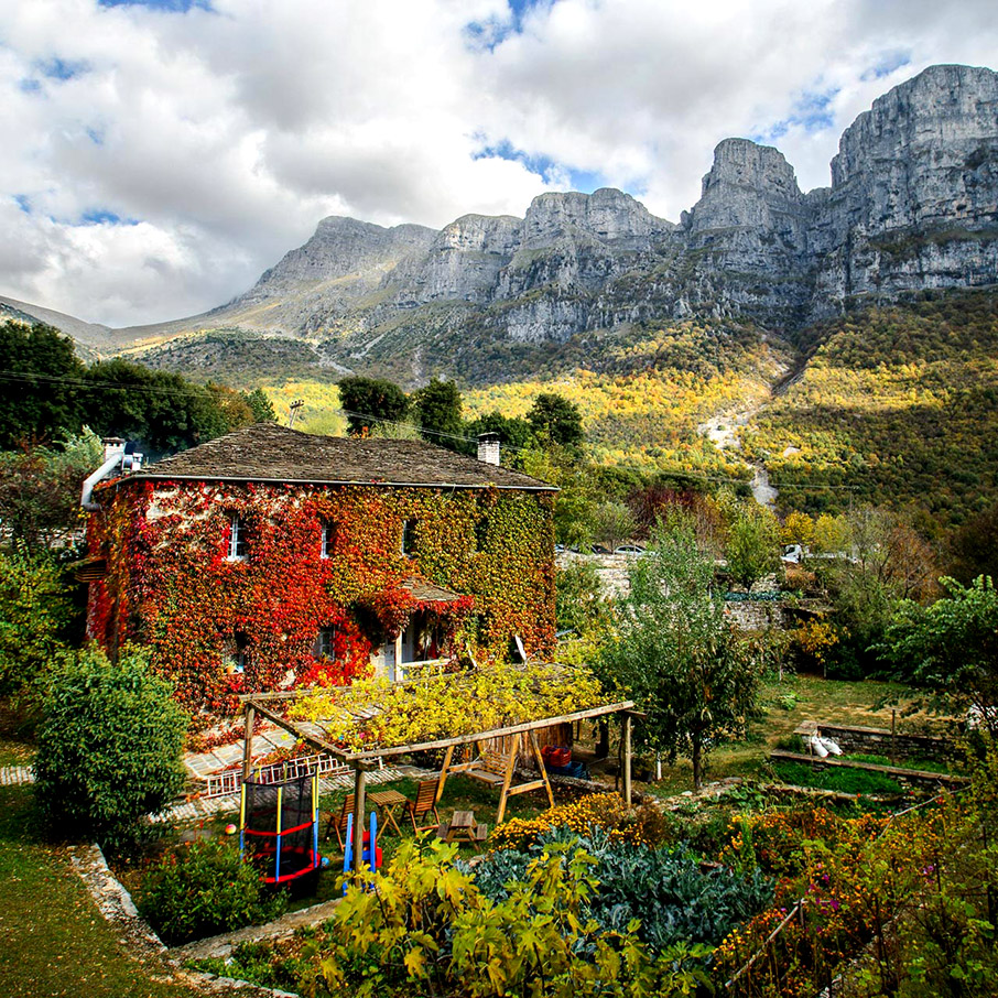 Επιστροφή στο χωριό-7