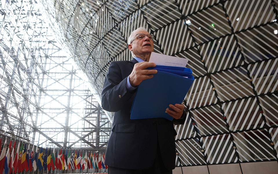 μπορέλ-για-τουρκία-όλες-οι-επιλογές-στ-561303376