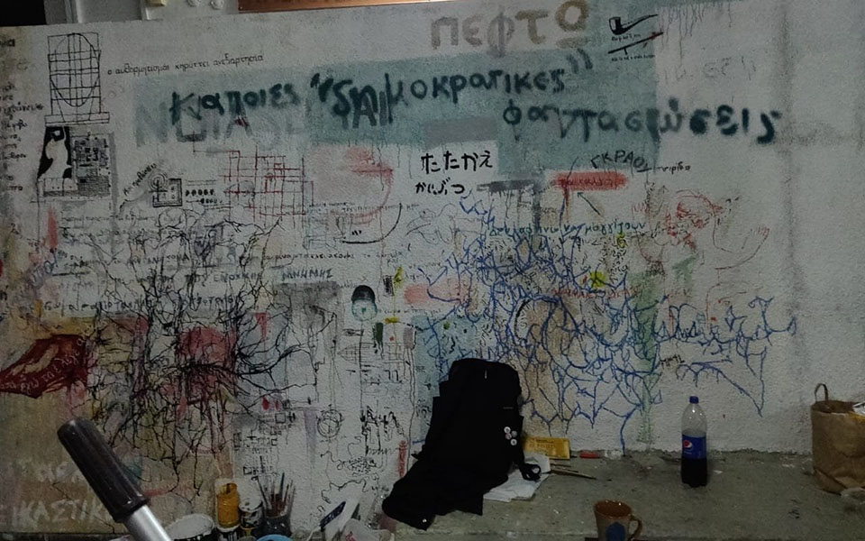 Επιχείρηση της ΕΛ.ΑΣ. για εκκένωση της κατάληψης στο ΑΠΘ – 33 προσαγωγές-3