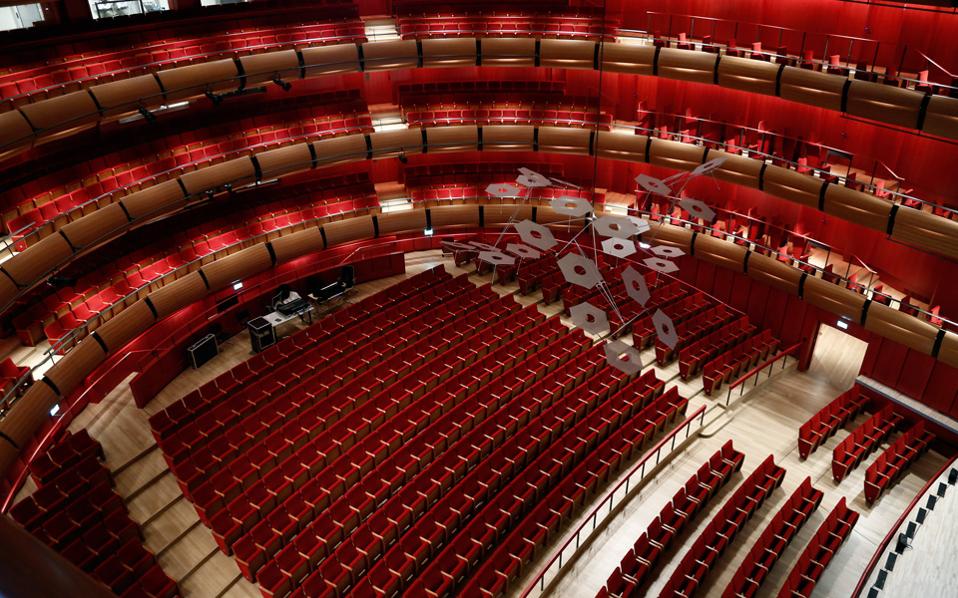 η-δέσπω-στη-λυρική-561306610